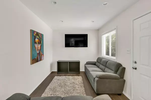 Sacramento, CA 95817,3417 6th AVE