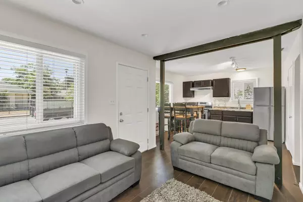 Sacramento, CA 95817,3417 6th AVE