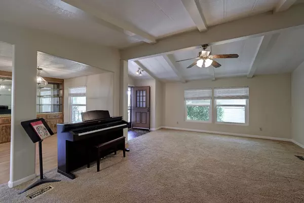 Auburn, CA 95602,3765 Grass Valley HWY #226