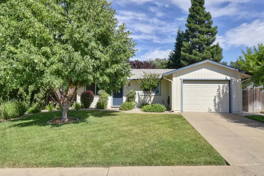 9673 Mardelle WAY, Elk Grove, CA 95624