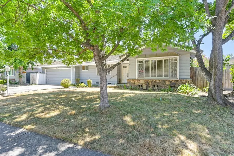 6716 Rappahannock WAY, Carmichael, CA 95608