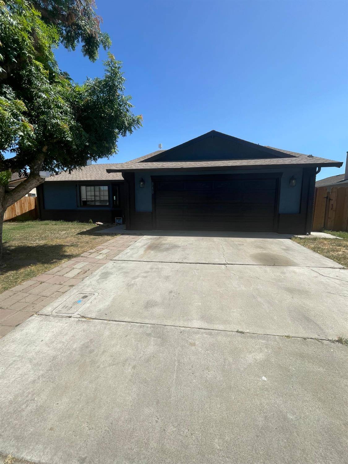 940 Bonta AVE, Gustine, CA 95322