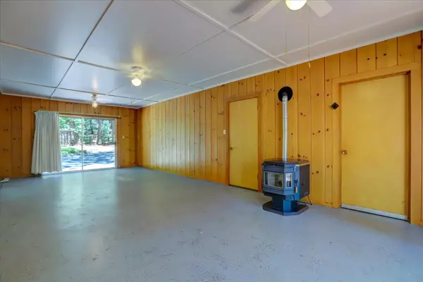 Grass Valley, CA 95945,17911 Oak WAY