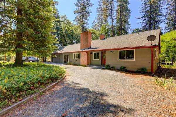17911 Oak WAY, Grass Valley, CA 95945