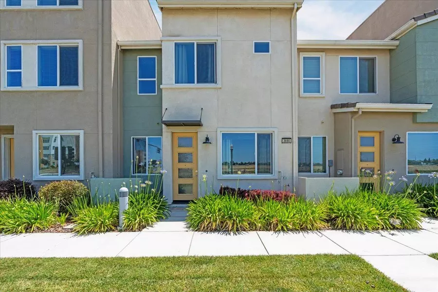 3690 E Commerce WAY, Sacramento, CA 95834