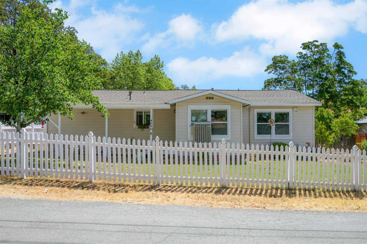 4130 Freeman CIR, Auburn, CA 95602