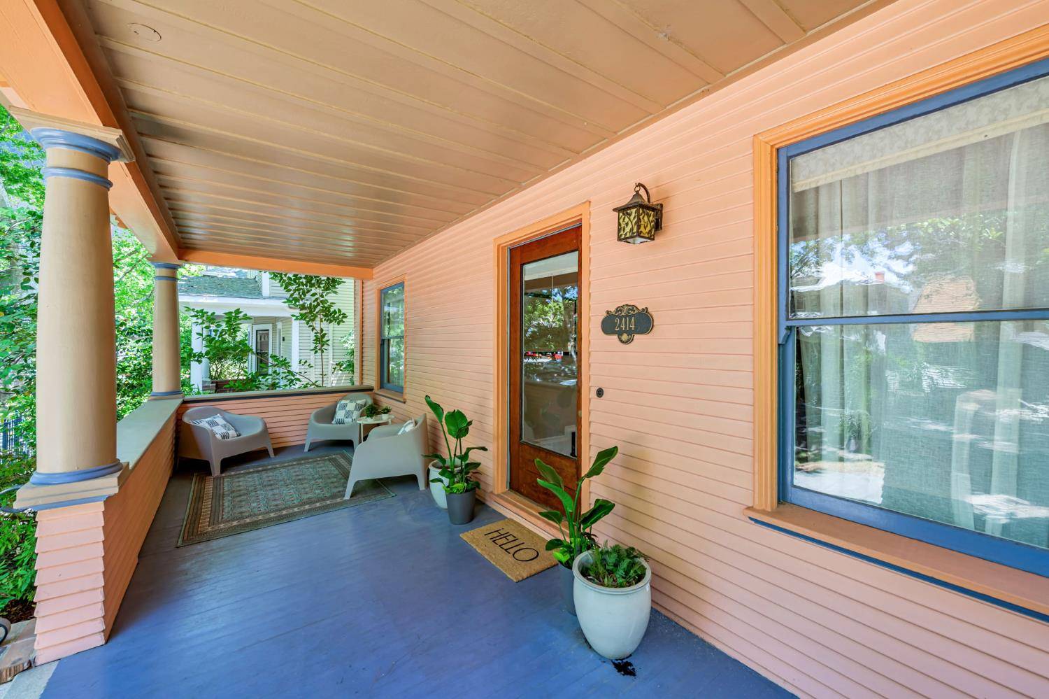 Sacramento, CA 95816,2414 H ST
