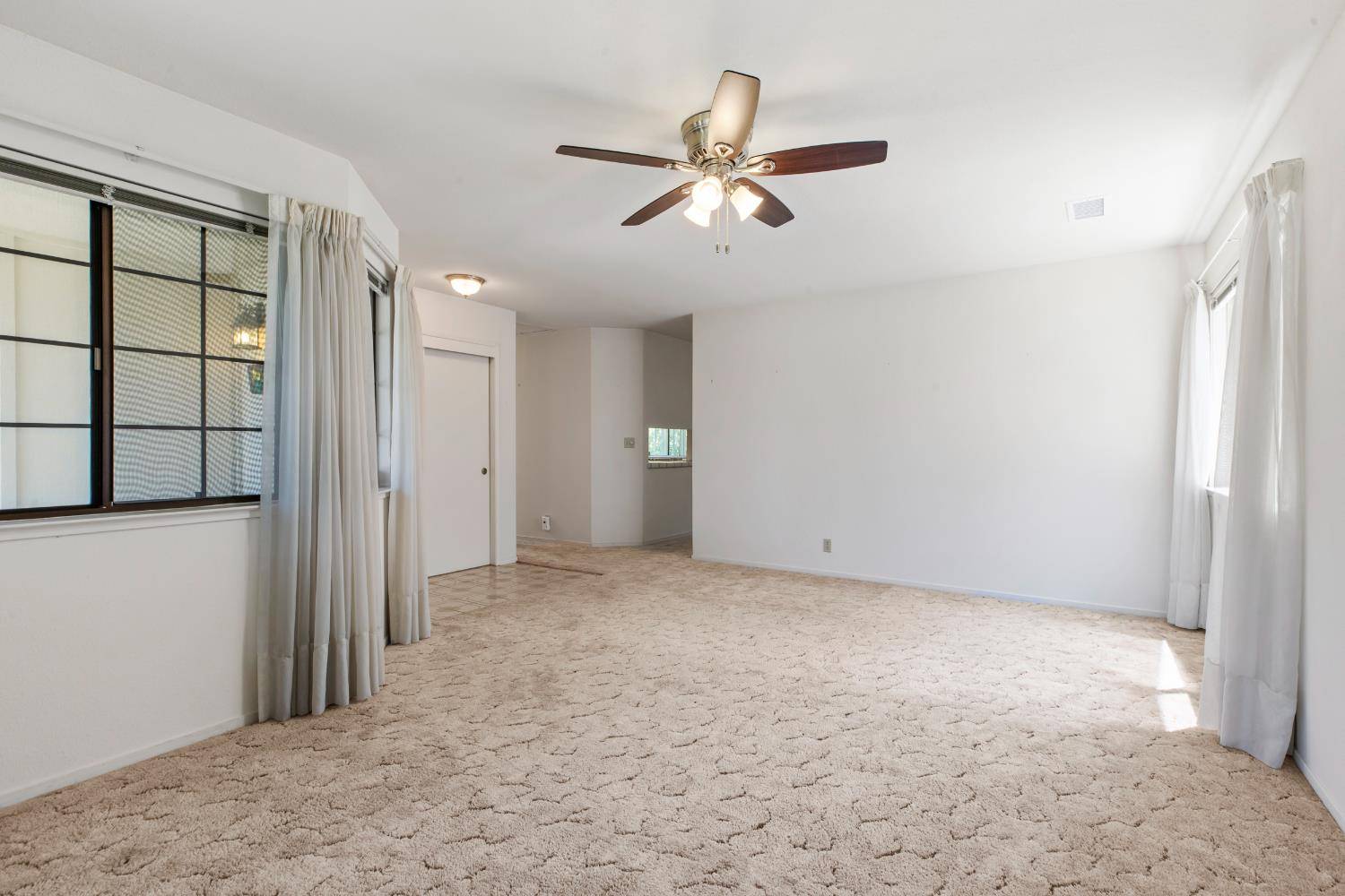 Modesto, CA 95355,3220 Boyce LN