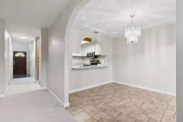 Fair Oaks, CA 95628,4041 San Juan AVE