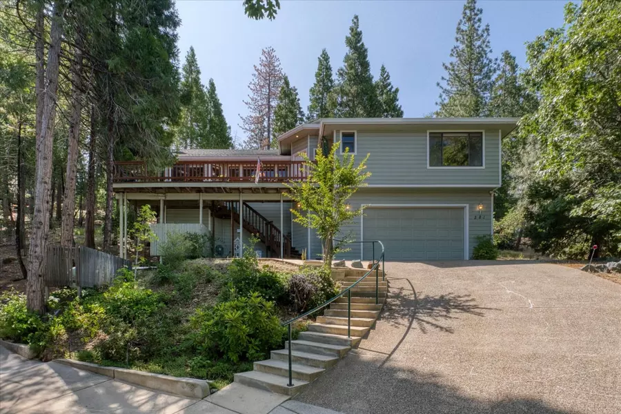 281 Forest Meadows DR, Murphys, CA 95247