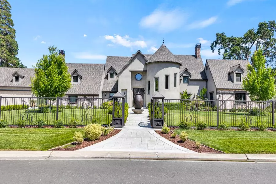 488 Crocker RD, Sacramento, CA 95864