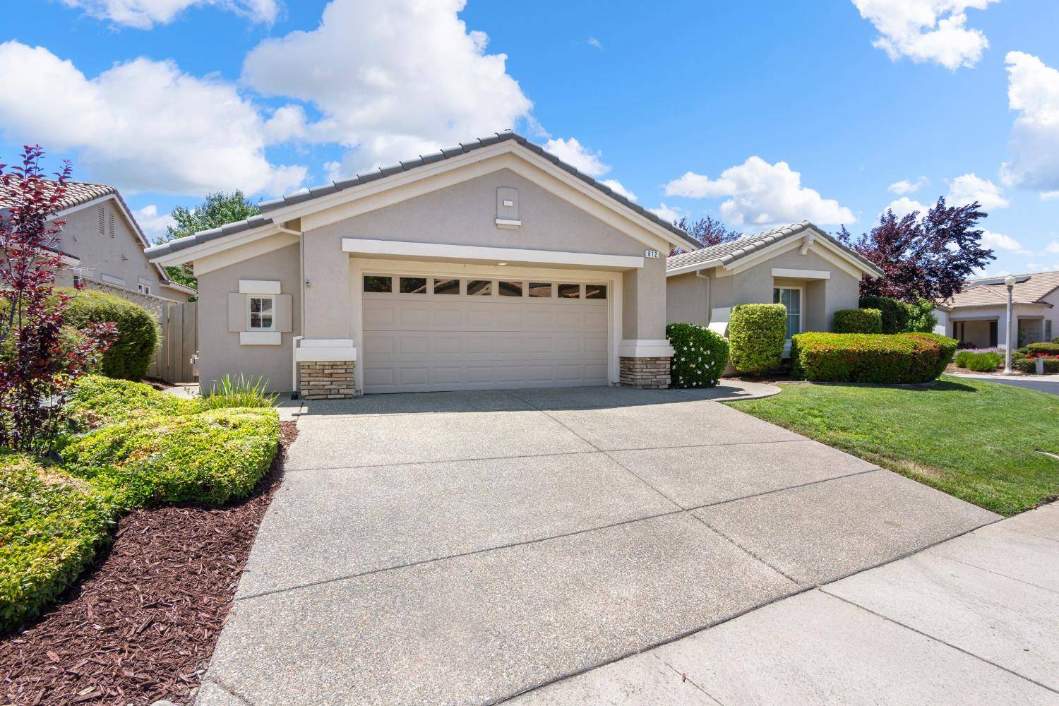 Lincoln, CA 95648,812 Glacier Point CT
