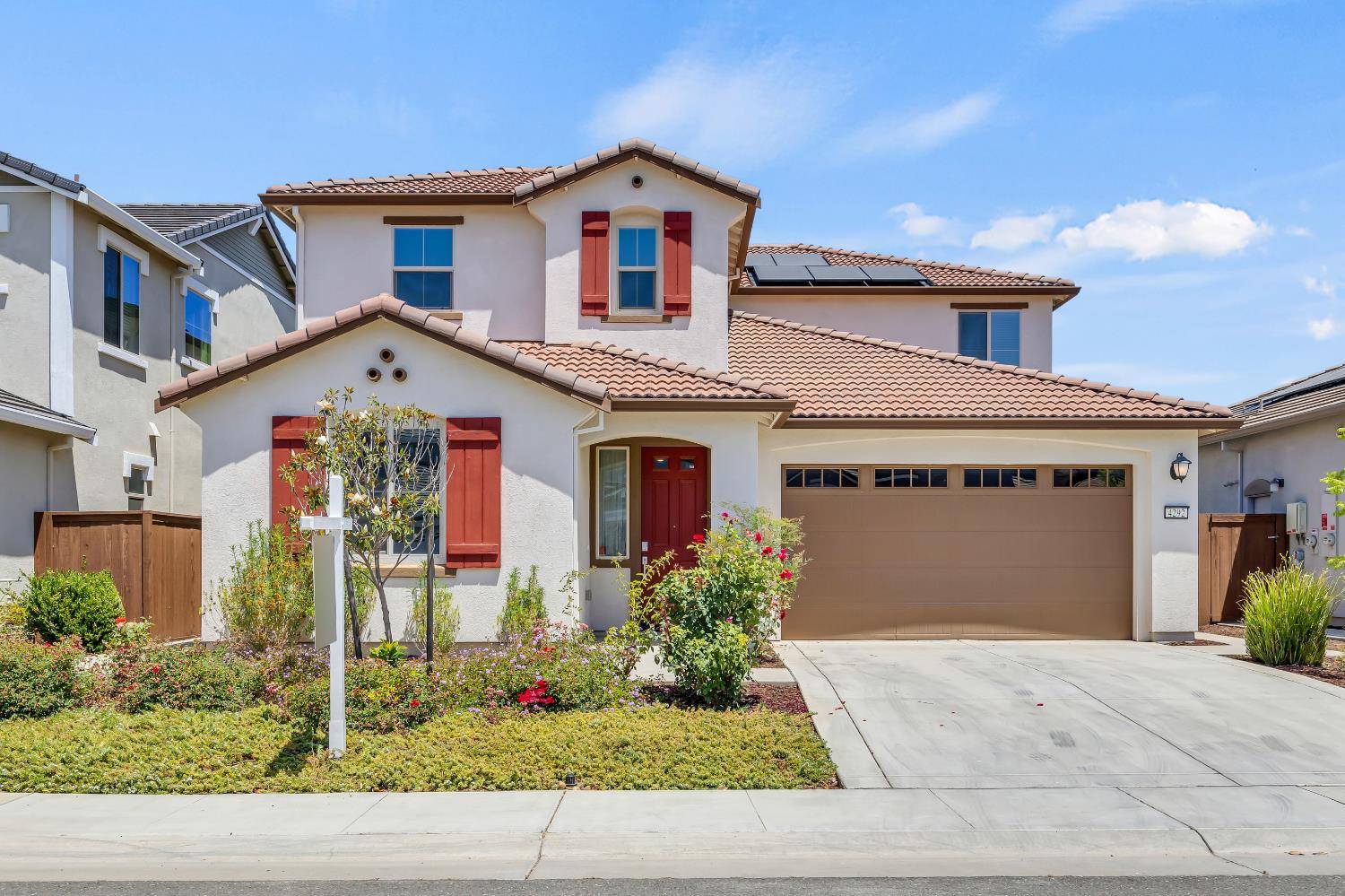 4292 Orpheus CIR, Rancho Cordova, CA 95742