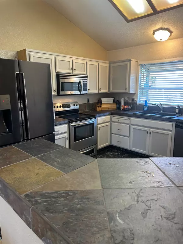 Salida, CA 95368,5313 Amaro WAY