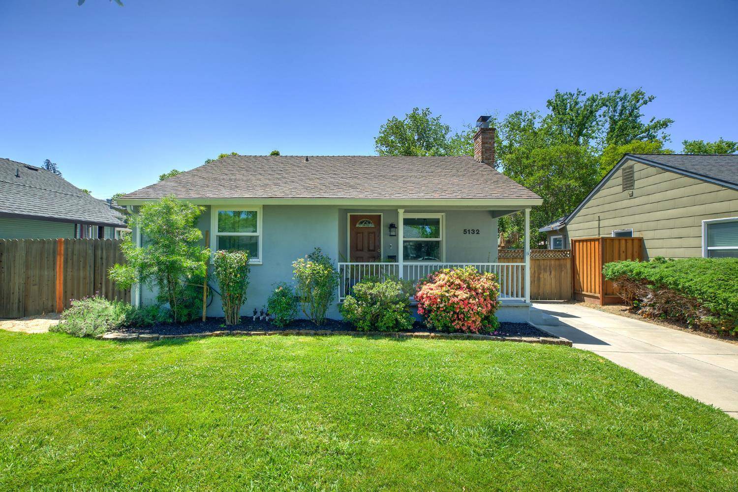 5132 U ST, Sacramento, CA 95817