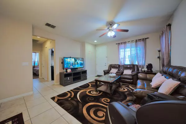 9581 Gardella WAY, Sacramento, CA 95829
