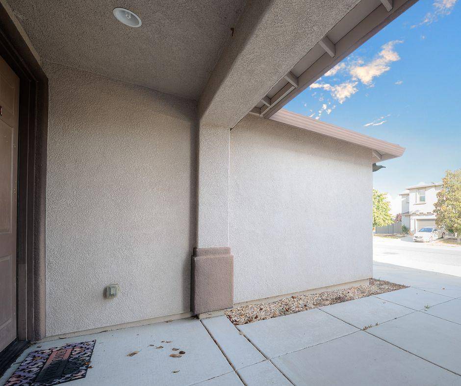 Sacramento, CA 95829,9581 Gardella WAY