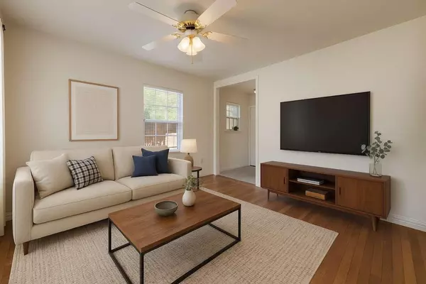 Sacramento, CA 95819,1665 49th ST