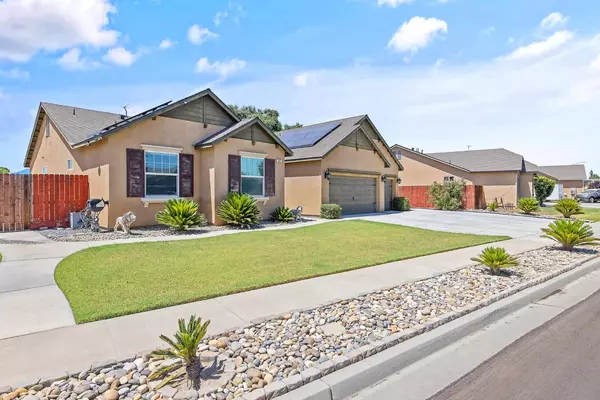 Lemoore, CA 93245,863 Legacy DR