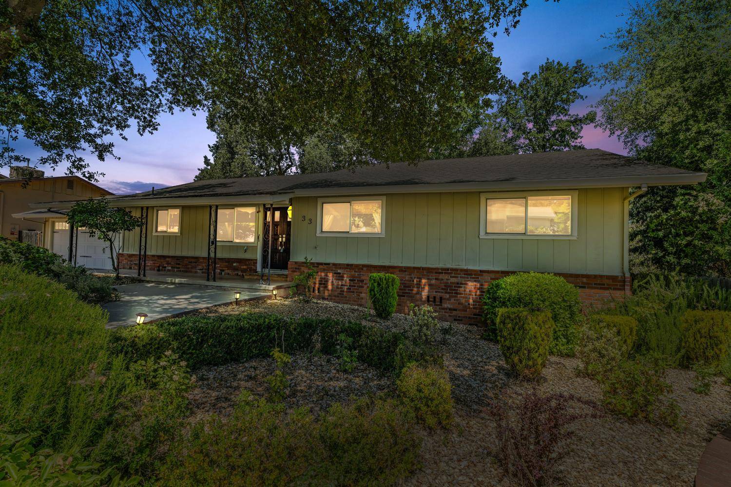 Jackson, CA 95642,33 N. Pioneer Cir