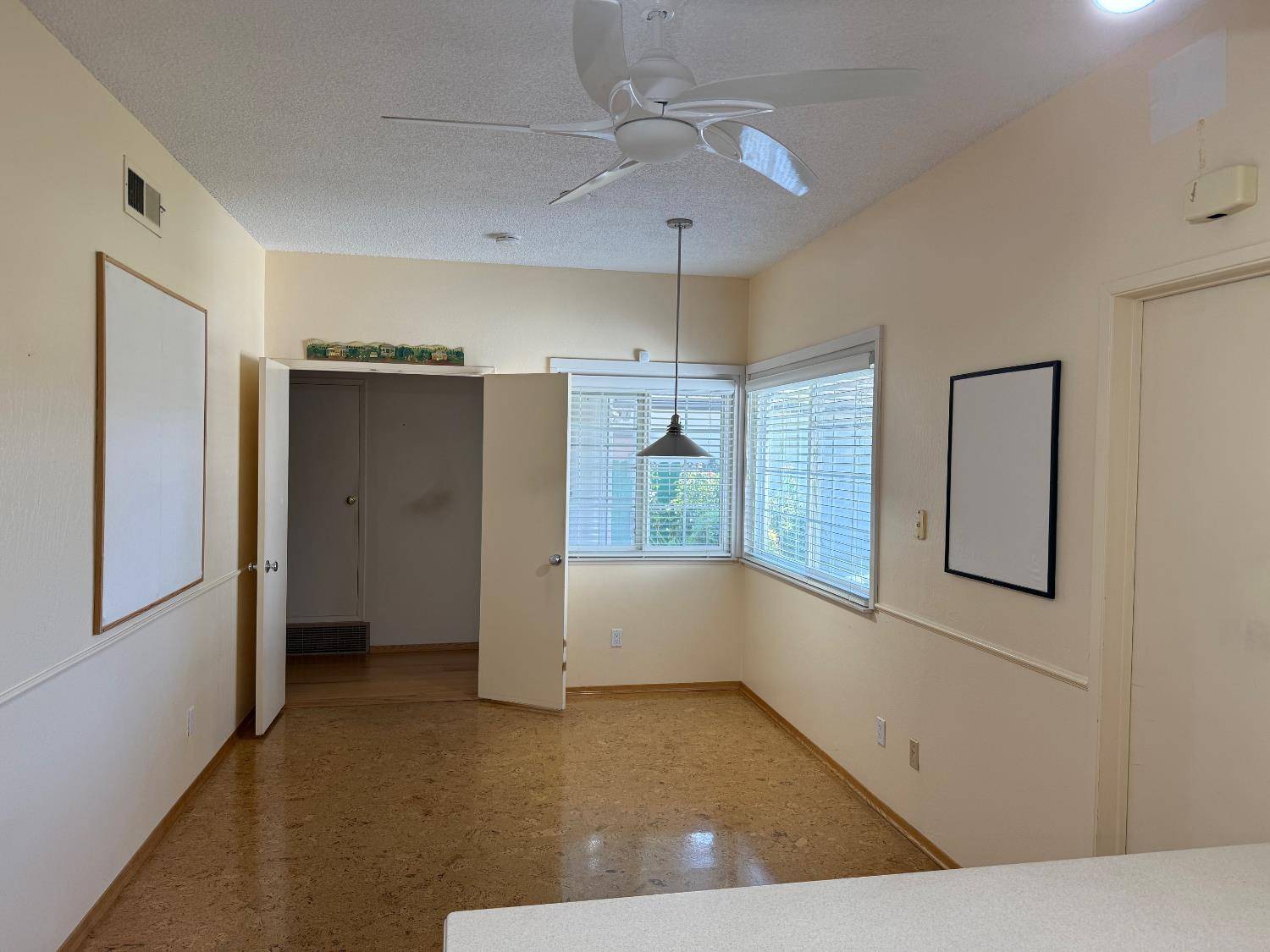 Sacramento, CA 95826,8216 Rensselaer WAY