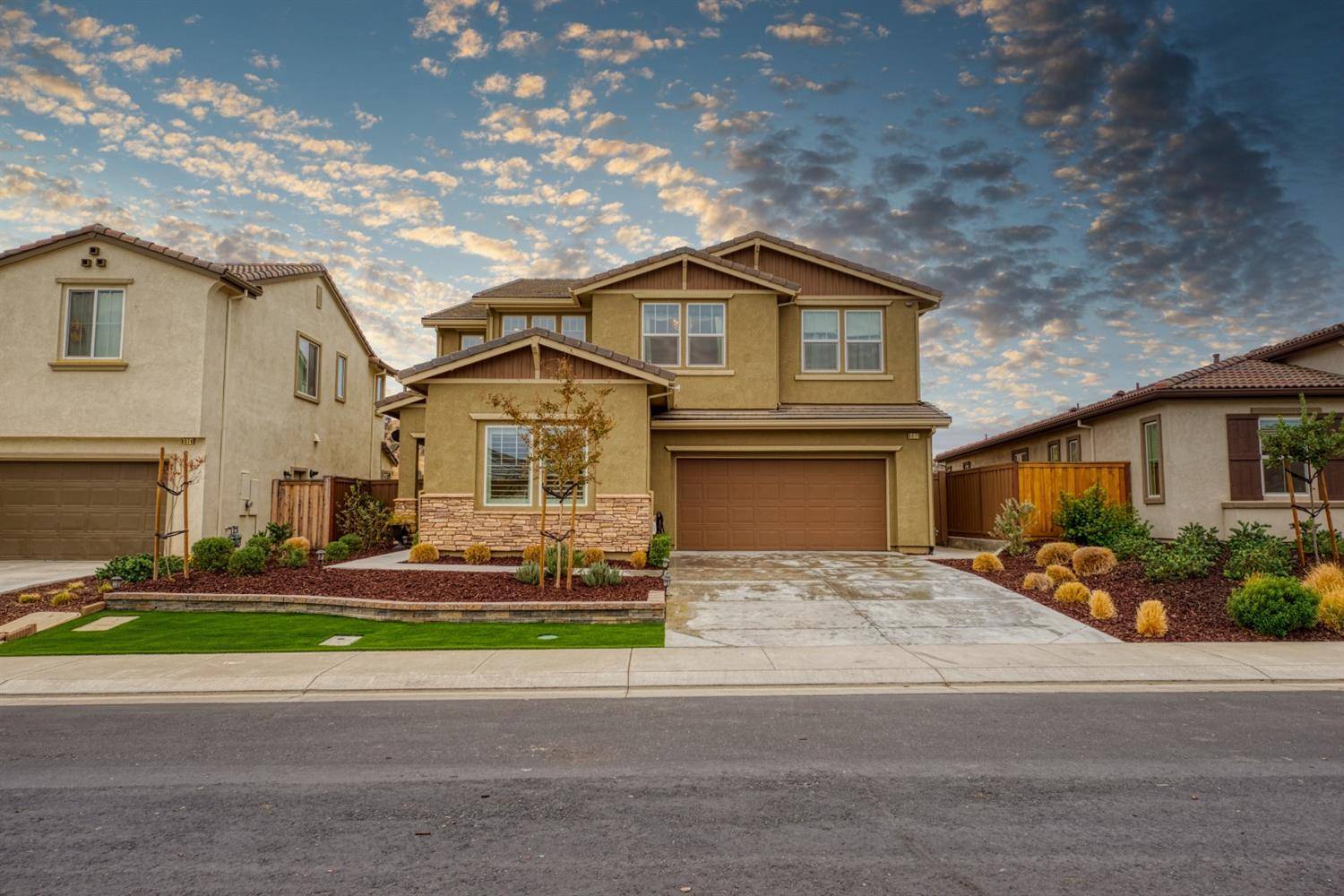 Patterson, CA 95363,9678 Cabernet CT