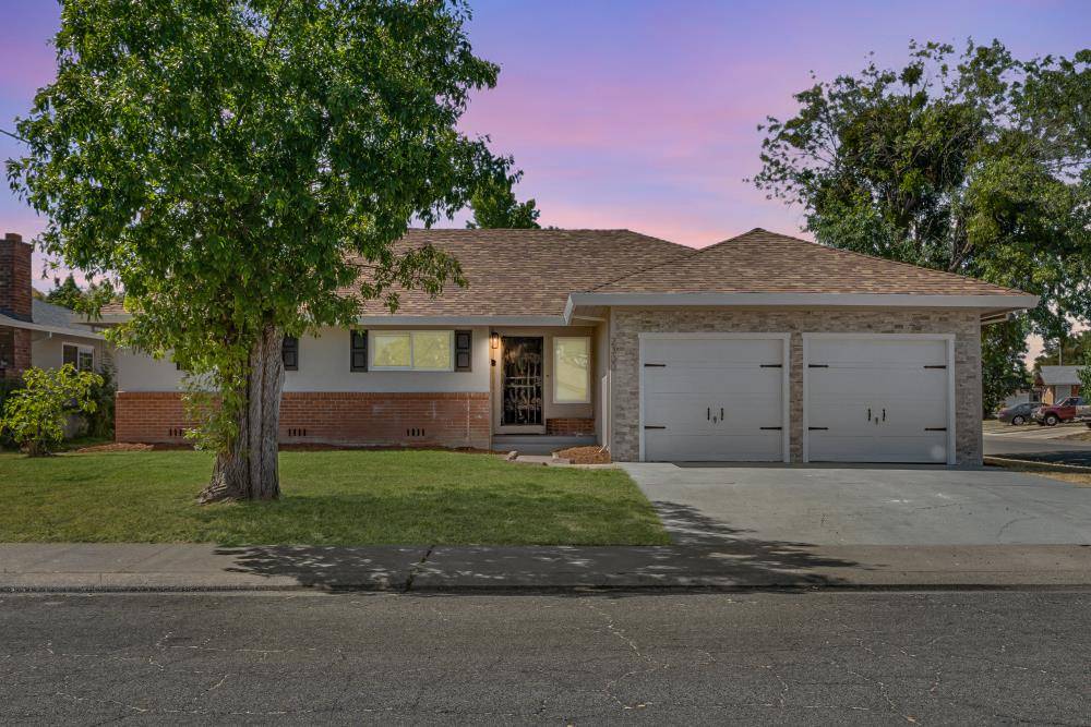 2300 Worsham AVE, Sacramento, CA 95822