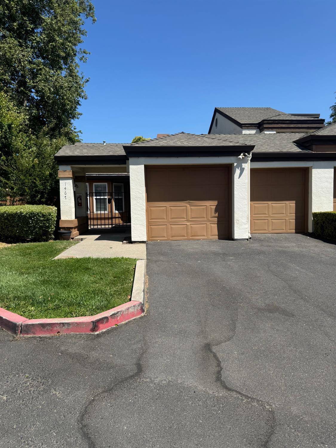 1467 W Swain RD, Stockton, CA 95207