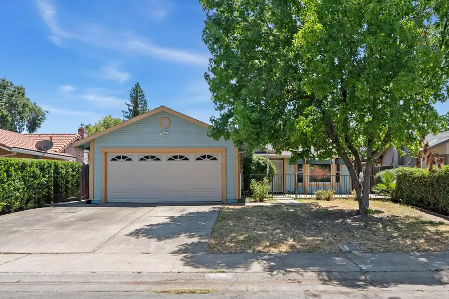 2210 Maricopa WAY, Sacramento, CA 95833