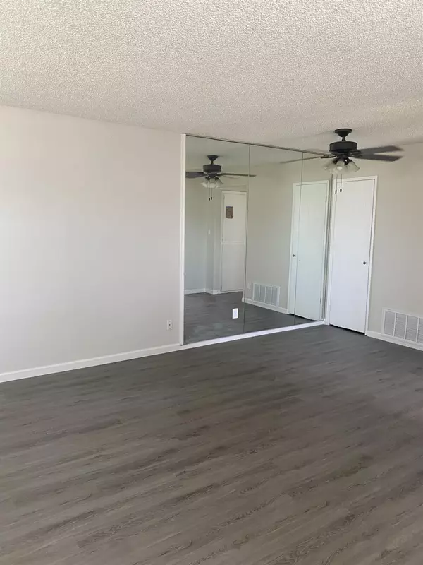 Auburn, CA 95602,3593 Opal DR #4