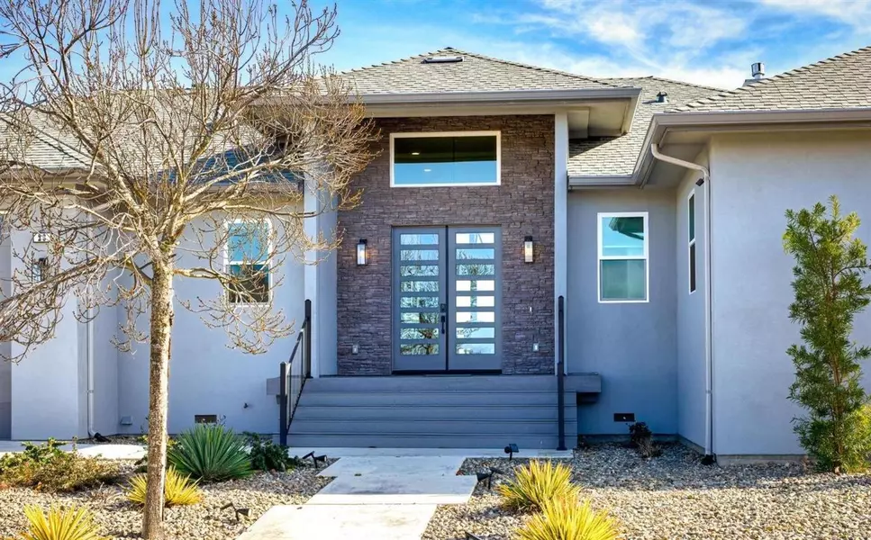 23 Red Tail CT #77, Copperopolis, CA 95228