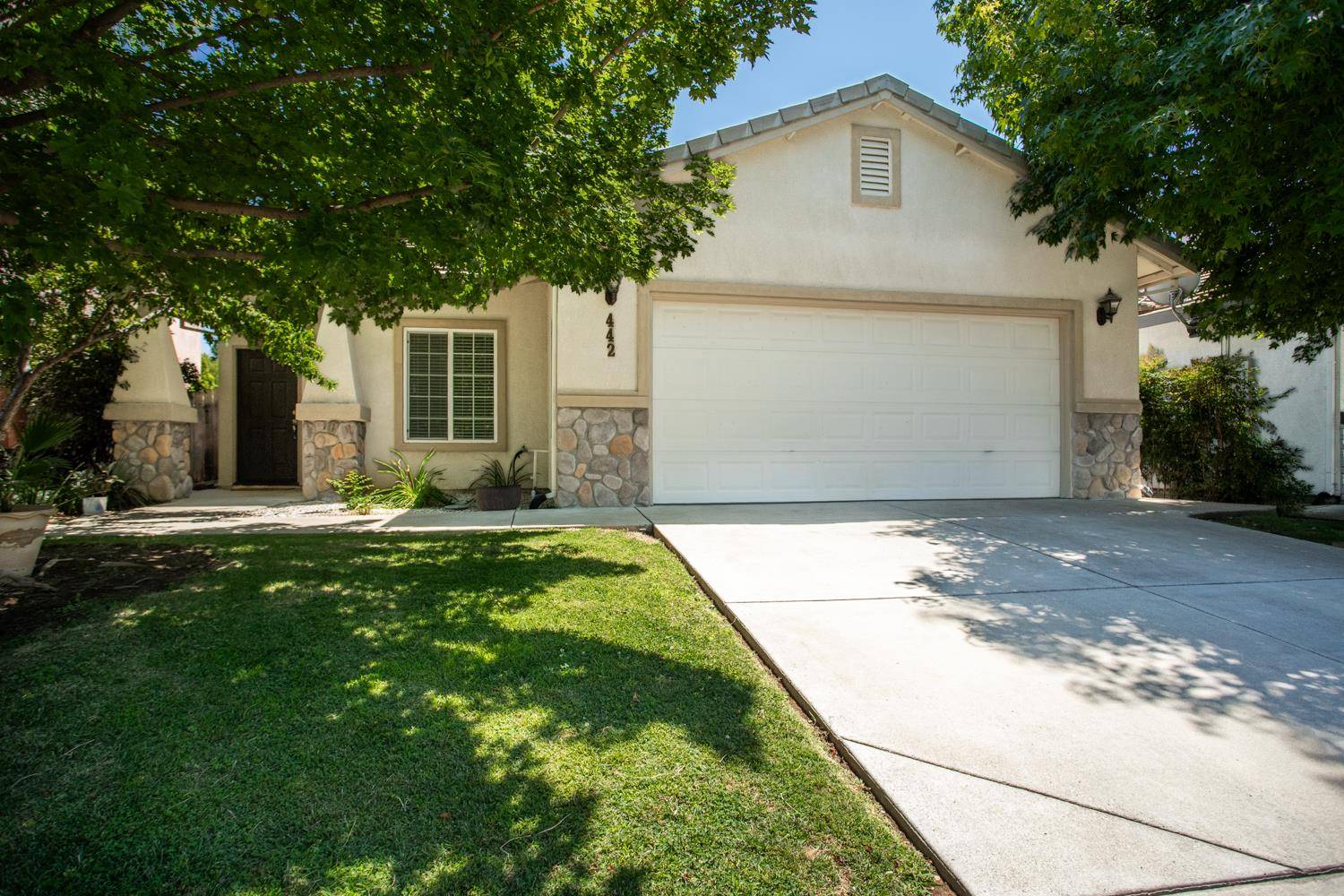 442 Mosburg LOOP, Yuba City, CA 95991