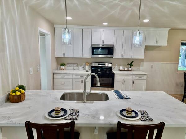 2809 Woodbridge CT, Modesto, CA 95355