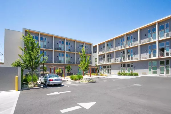 Sacramento, CA 95811,820 S Street