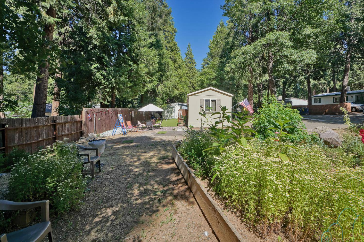Pollock Pines, CA 95726,20 Axle ST