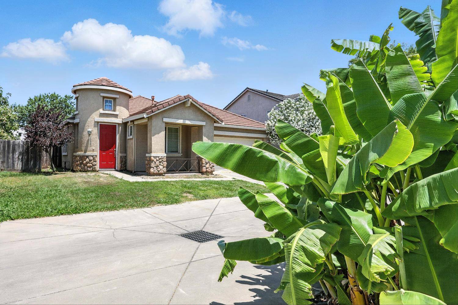 Merced, CA 95348,1207 Strawberry DR