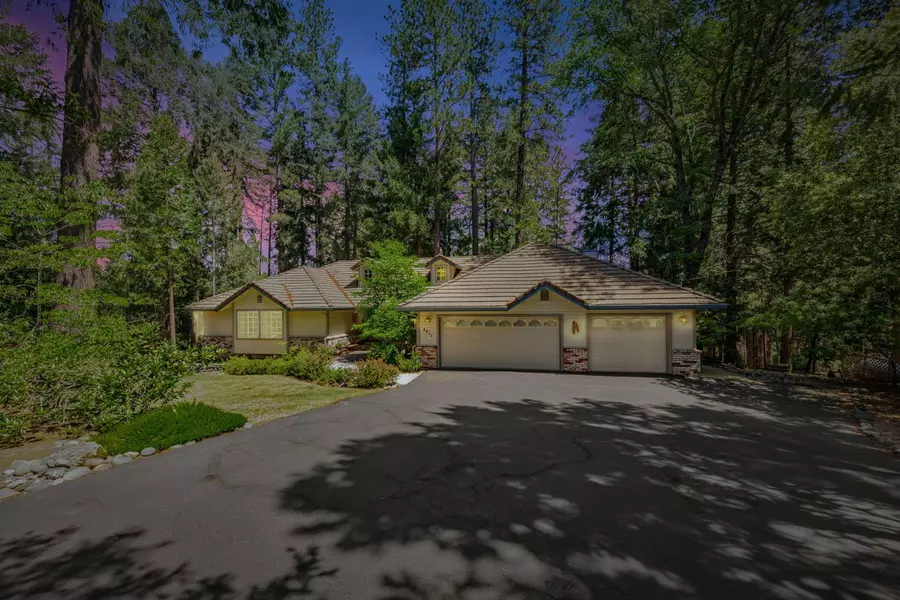 4411 Sierra Express DR, Camino, CA 95709