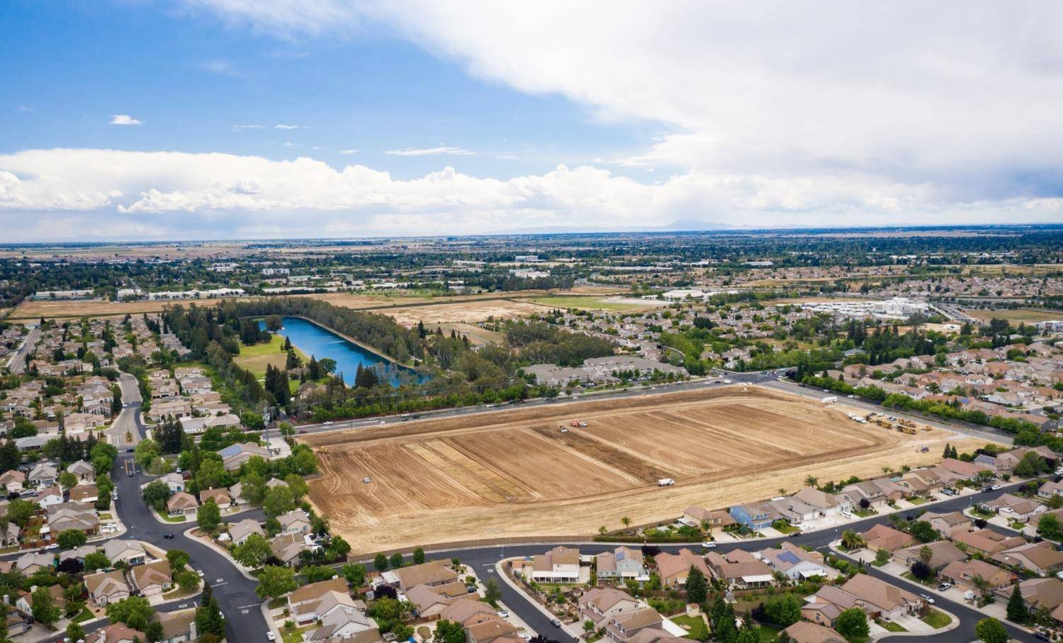 Elk Grove, CA 95624,8492 Cottonseed WAY