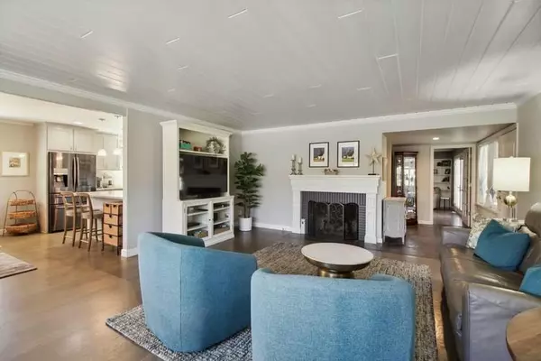 Sacramento, CA 95822,4400 Capri WAY
