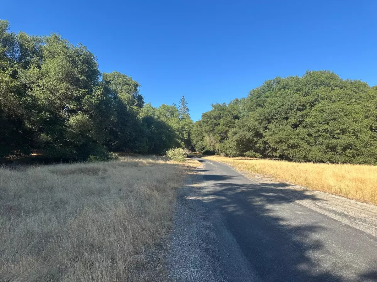 Mokelumne Hill, CA 95245,0 Sport Hill Rd