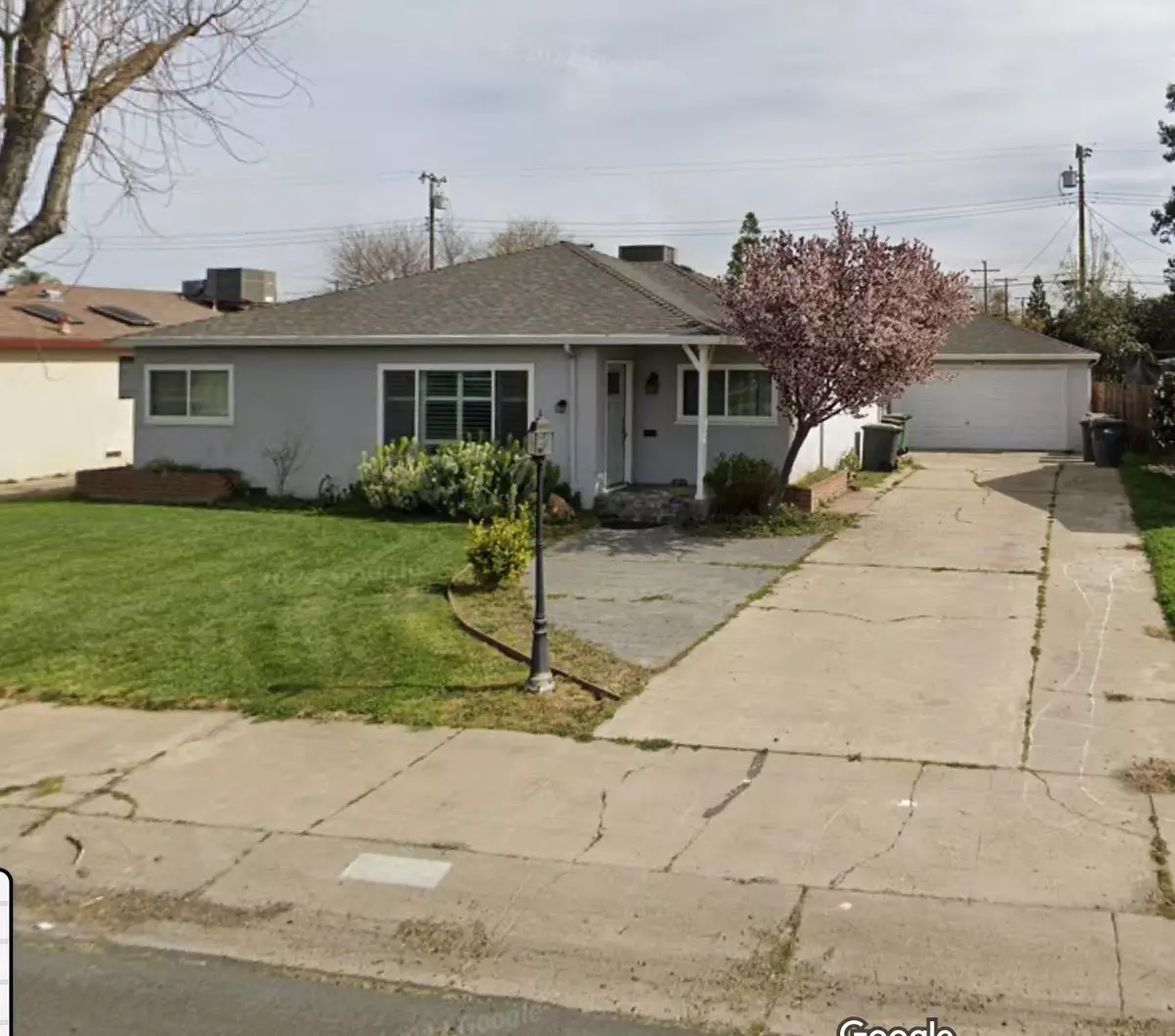 Lodi, CA 95240,708 N Crescent AVE