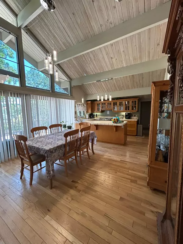 Rocklin, CA 95677,6335 Rustic Hills DR
