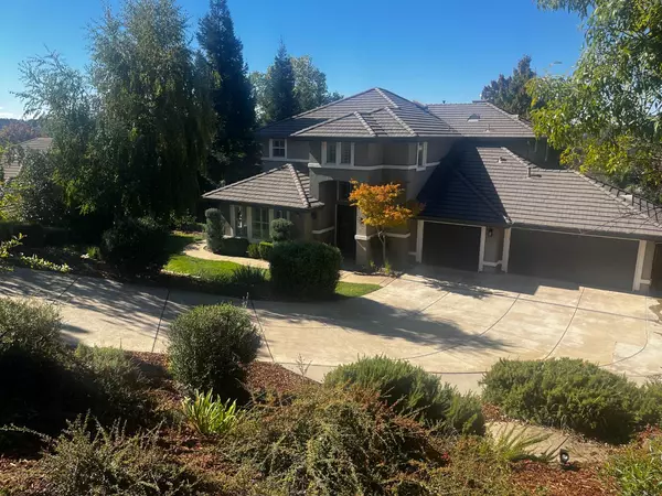 3497 Foxmore LN, Rescue, CA 95672