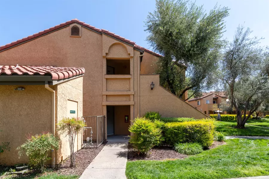 715 Watson Canyon CT #106, San Ramon, CA 94582