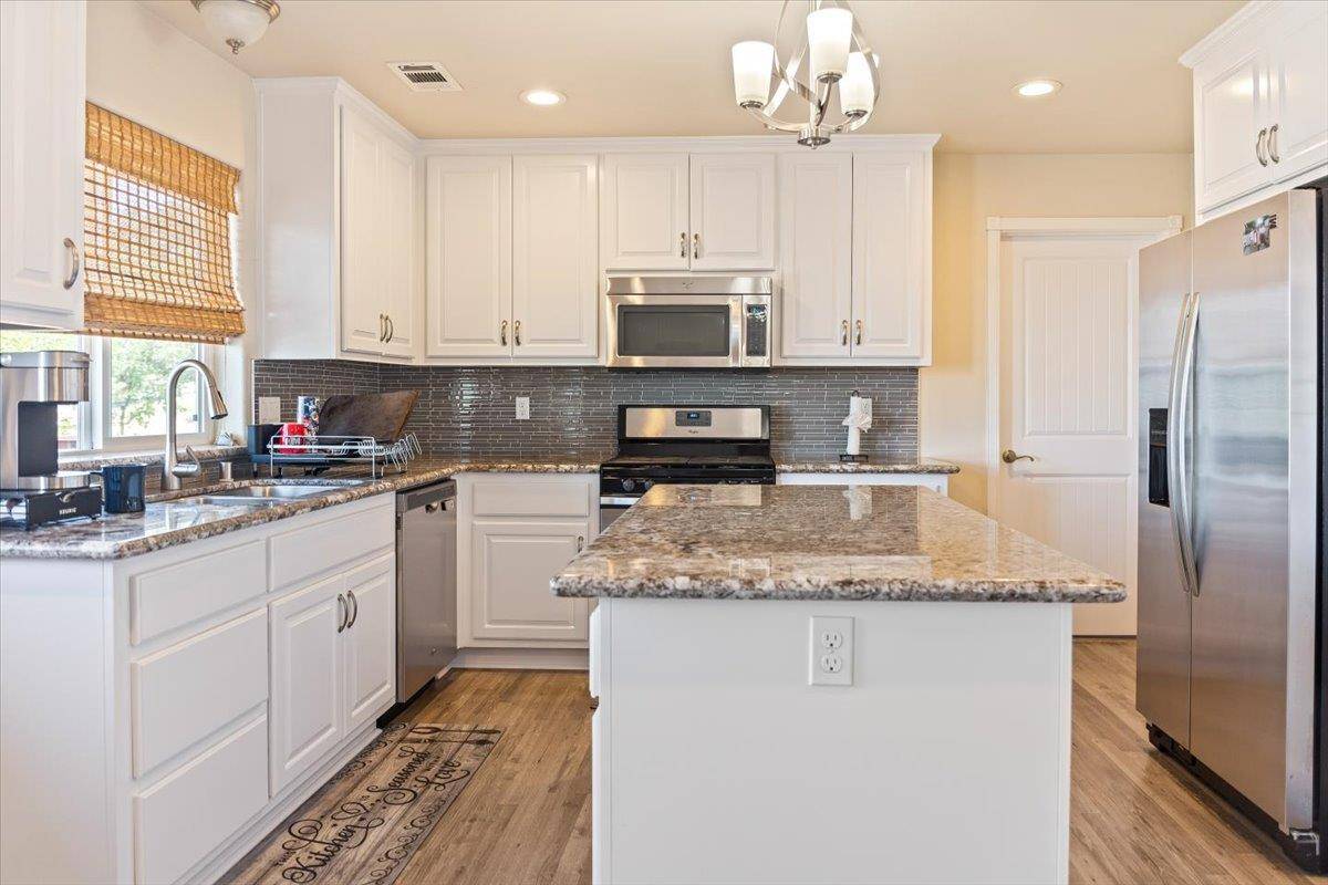 Valley Springs, CA 95252,2526 Hartvickson LN