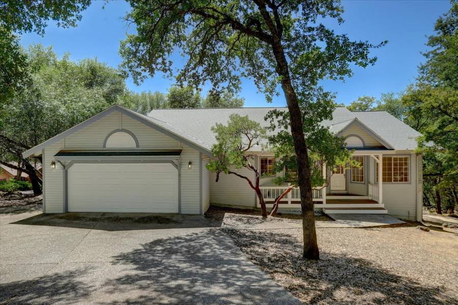 13020 Lake Wildwood DR, Penn Valley, CA 95946