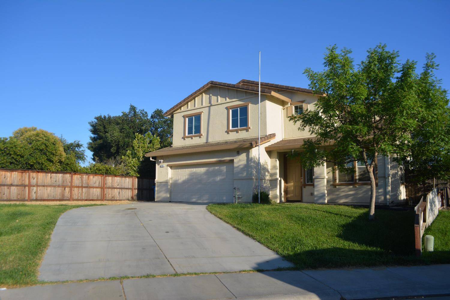 111 Kimberly CT, Arbuckle, CA 95912