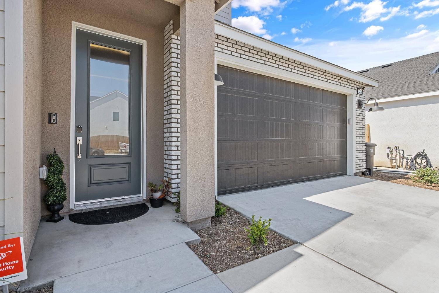 Lemoore, CA 93245,2409 Pepperdine ST