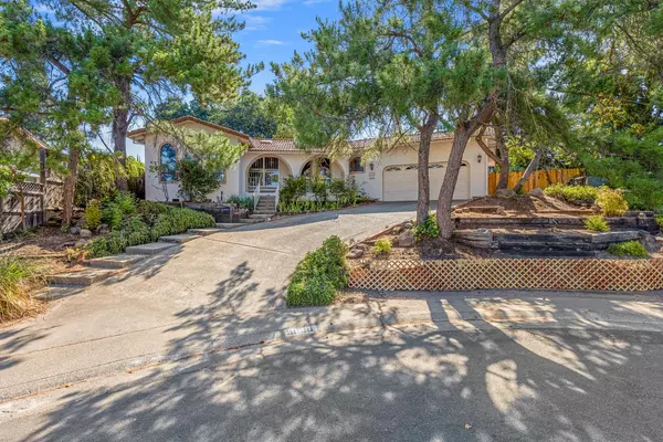 5008 Tanaka CT, Fair Oaks, CA 95628