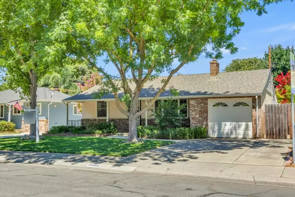 Sacramento, CA 95819,5501 Camellia AVE